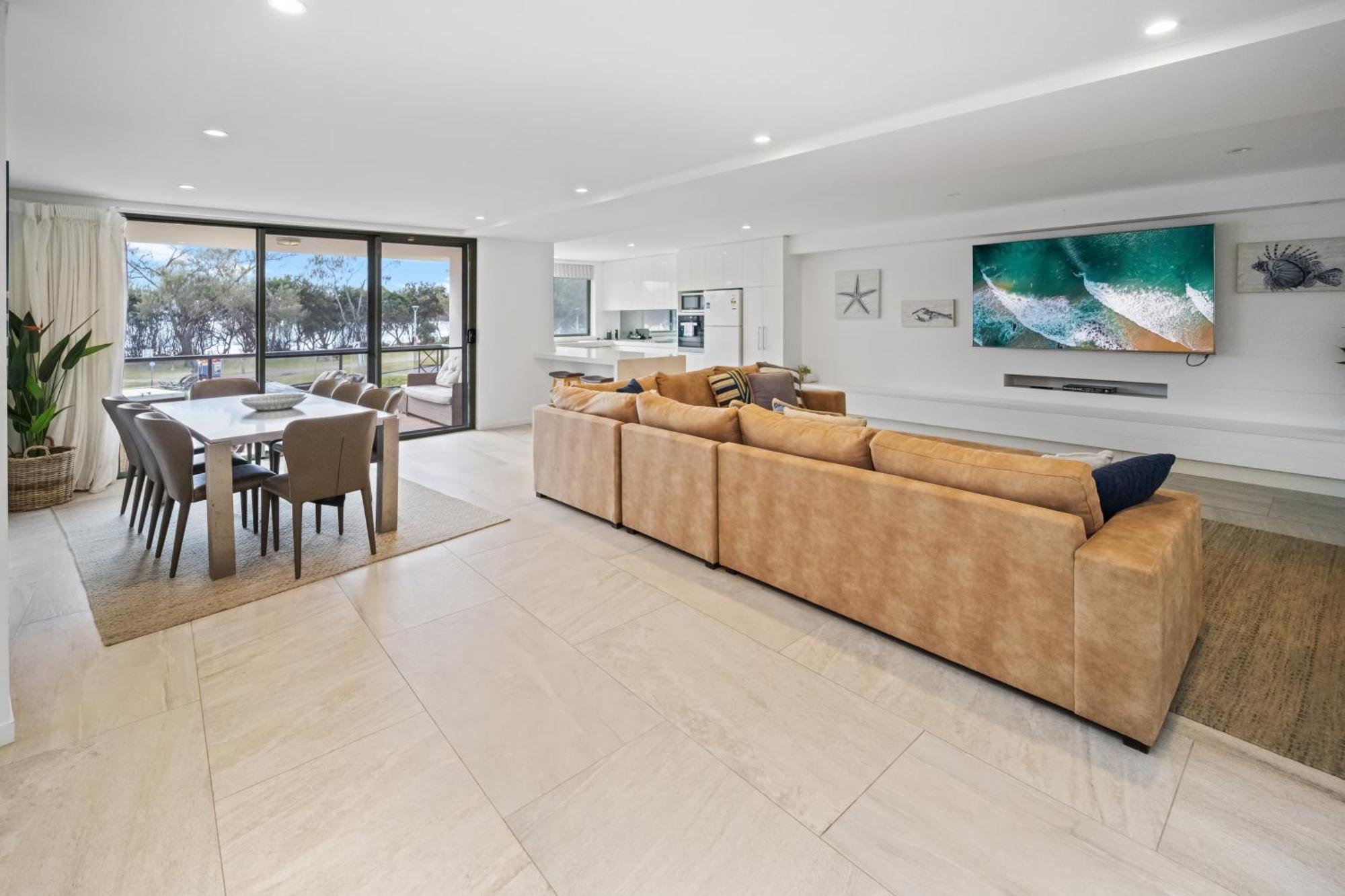 Bay Royal Apartments Μπάιρον Μπέι Εξωτερικό φωτογραφία