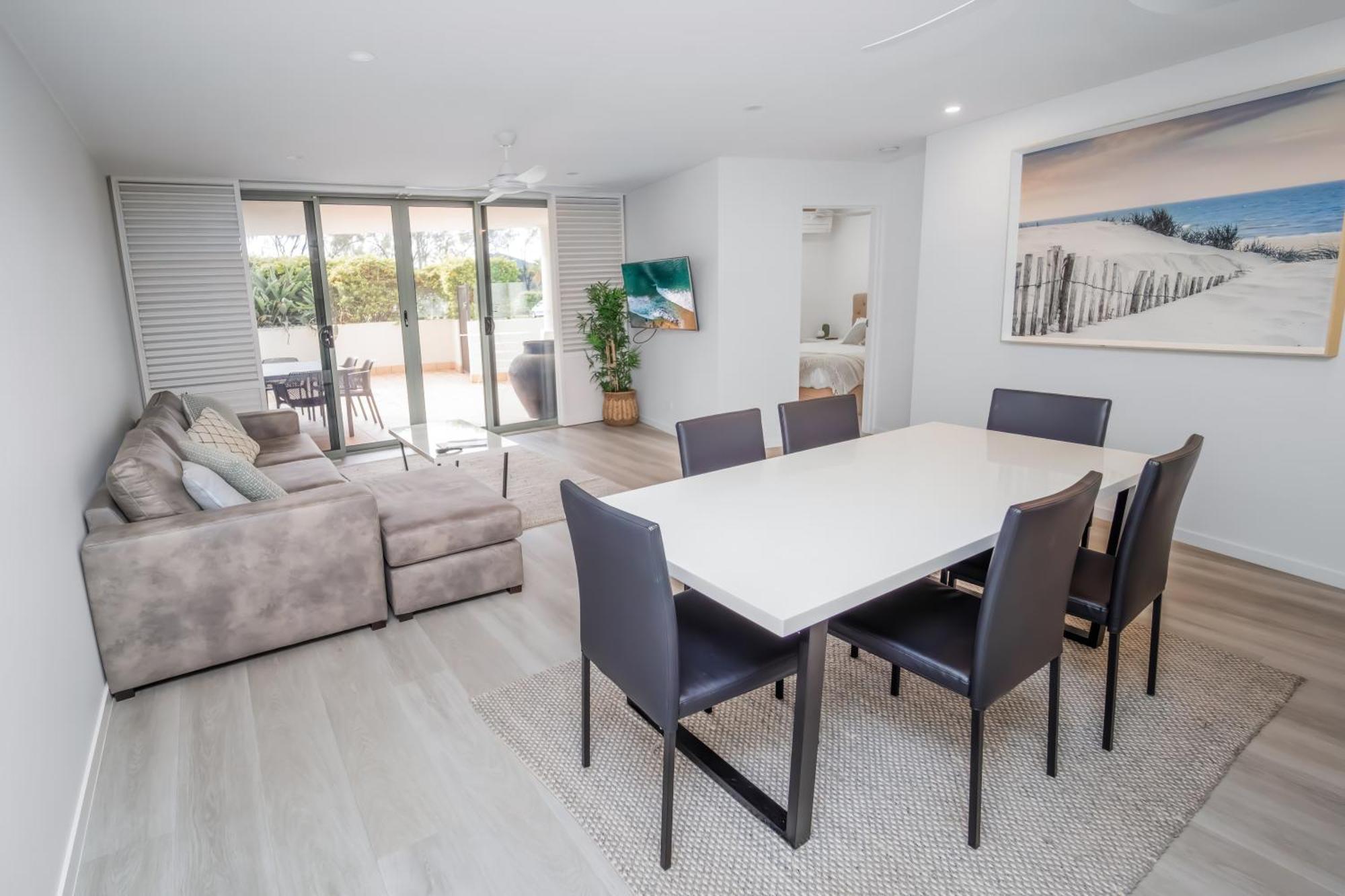 Bay Royal Apartments Μπάιρον Μπέι Εξωτερικό φωτογραφία